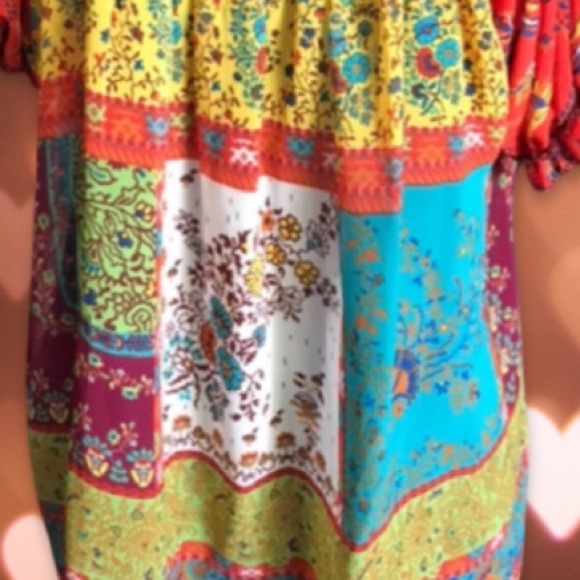 🌺Darling Boho sheer blouse patchwork like pattern - Picture 4 of 10